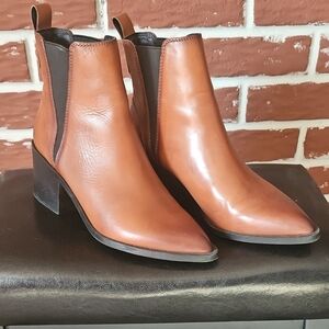 Steve Madden Brown Leather Ankle Boots
